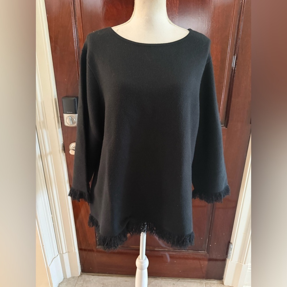 Joan Rivers ladies, long sleeve crewneck black sweater with fringe NWOT XL. - Picture 7 of 12